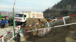 More vehicles of Russian peacekeepers pass along Azerbaijan's Lachin-Khankendi road (PHOTO)