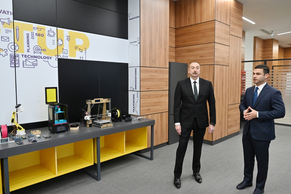 President Ilham Aliyev attends inauguration of “Baku SME house” (PHOTO/VIDEO)