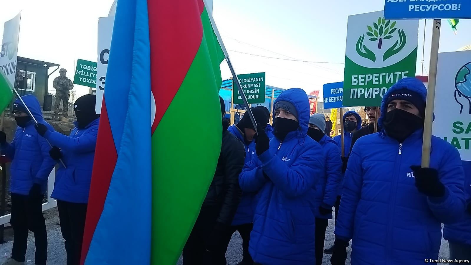Peaceful protest rally continues on Azerbaijan's Lachin-Khankendi road (PHOTO)