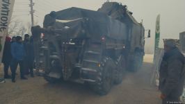 Vehicles of Russian peacekeepers pass freely along Azerbaijan's Lachin-Khankendi road (PHOTO/VIDEO)