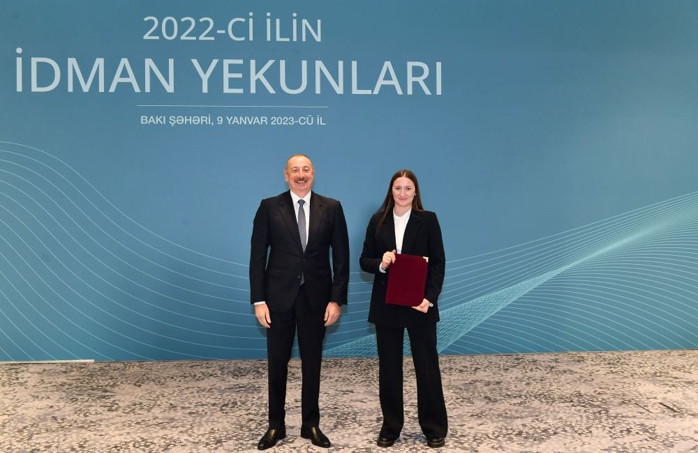 Athletes, sports specialists awarded for contribution to development of sports in Azerbaijan (PHOTO)