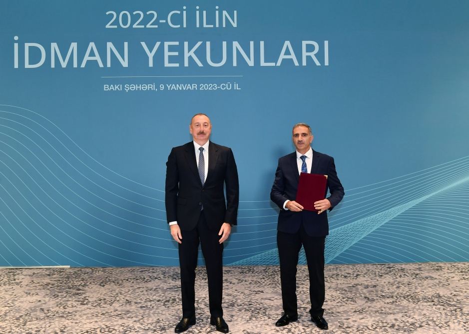 Athletes, sports specialists awarded for contribution to development of sports in Azerbaijan (PHOTO)