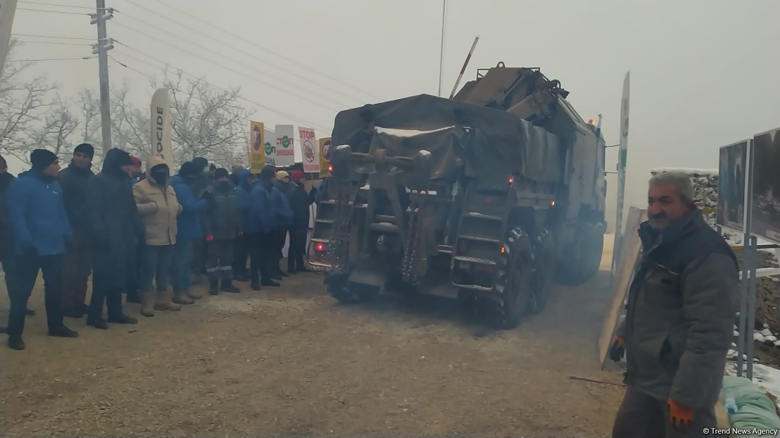 Vehicles of Russian peacekeepers pass freely along Azerbaijan's Lachin-Khankendi road (PHOTO/VIDEO)