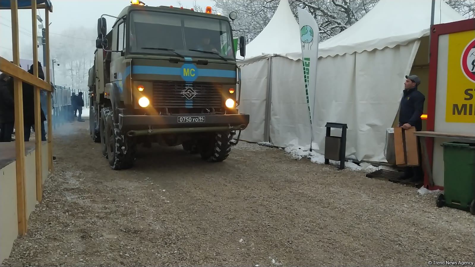 Vehicles of Russian peacekeepers pass freely along Azerbaijan's Lachin-Khankendi road (PHOTO/VIDEO)