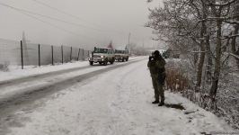Two more ICRC vehicles pass freely along Azerbaijan's Lachin-Khankendi road (PHOTO) 