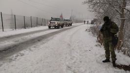 Two more ICRC vehicles pass freely along Azerbaijan's Lachin-Khankendi road (PHOTO) 