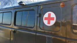 Ambulance, vehicle of Russian peacekeepers pass along Azerbaijan's Lachin-Khankendi road (PHOTO)
