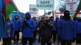 Peaceful protest continues on Azerbaijan's Lachin-Khankendi road despite cold weather (PHOTO)