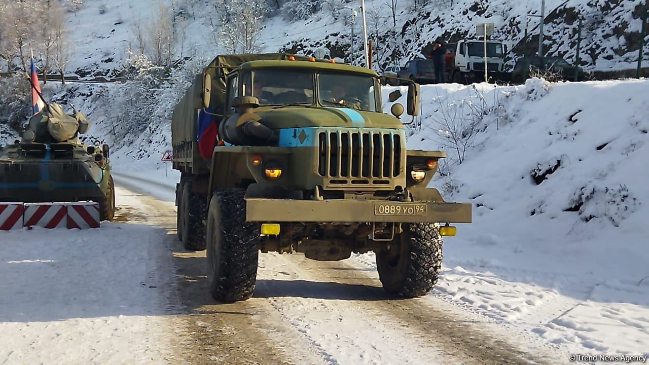 More supply vehicles of Russian peacekeepers pass freely along Azerbaijan's Lachin-Khankendi road (PHOTO/VIDEO)