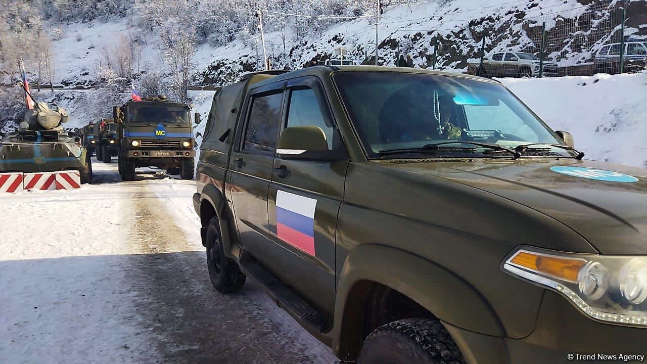 More supply vehicles of Russian peacekeepers pass freely along Azerbaijan's Lachin-Khankendi road (PHOTO/VIDEO)