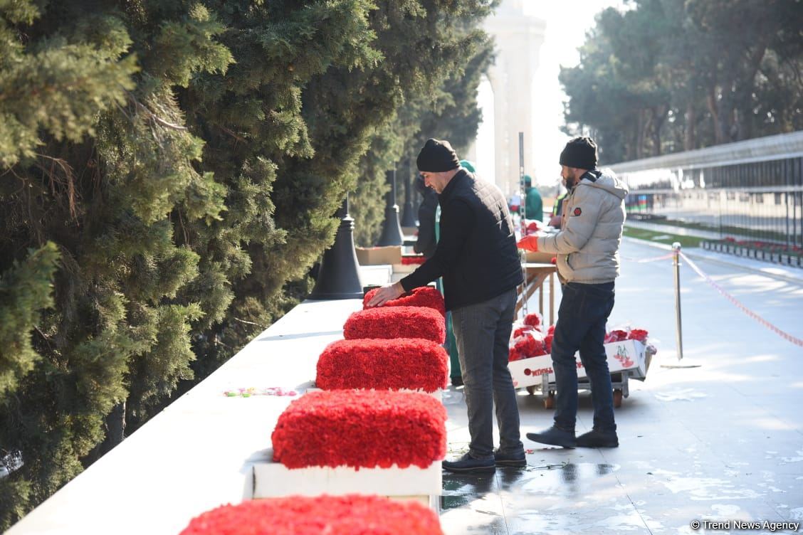 Baku prepares for commemoration of 33rd anniversary of January 20 tragedy (PHOTO)