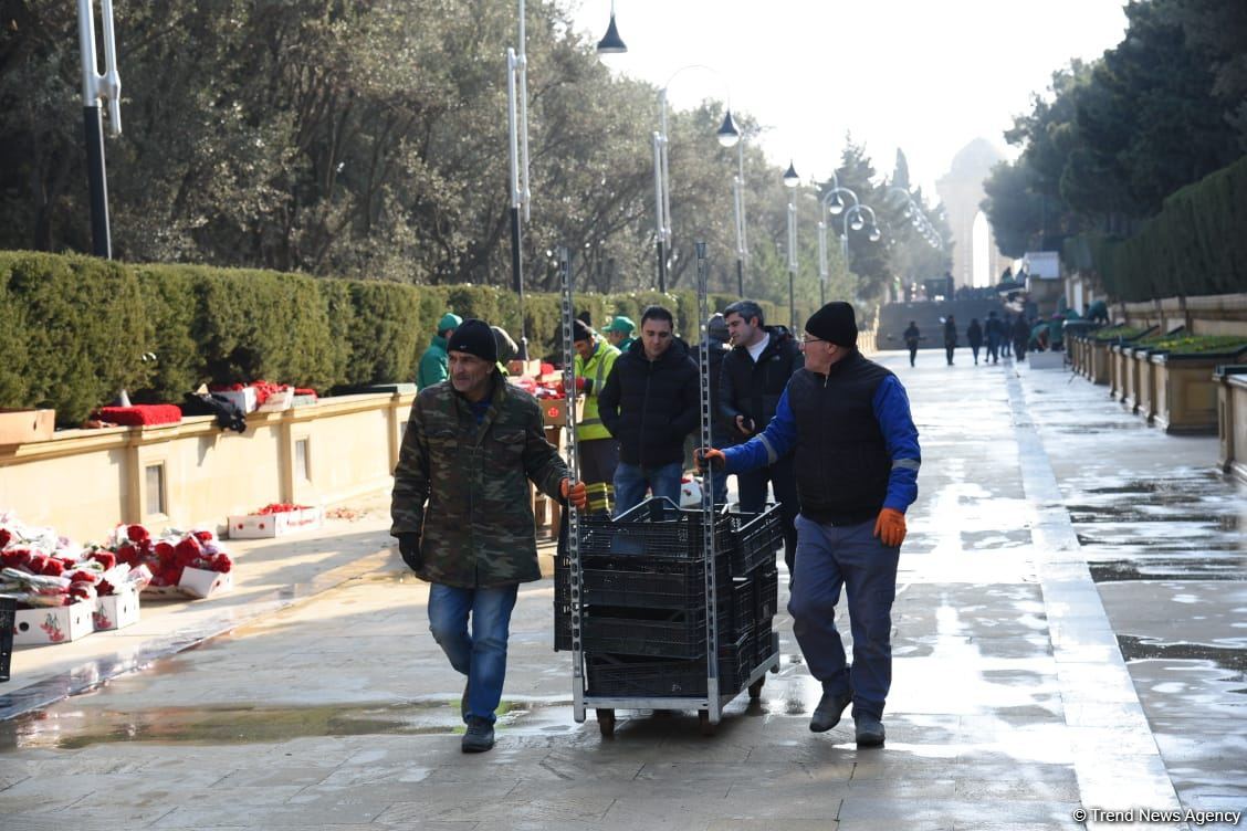 Baku prepares for commemoration of 33rd anniversary of January 20 tragedy (PHOTO)