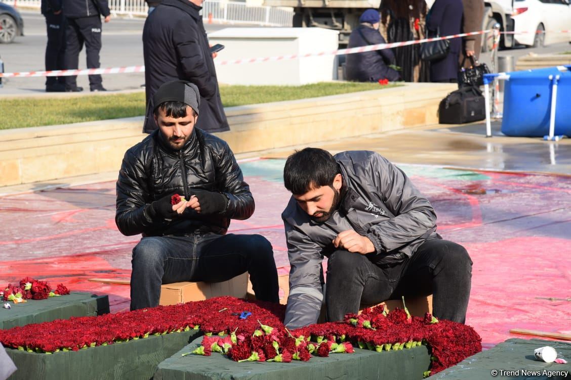 Baku prepares for commemoration of 33rd anniversary of January 20 tragedy (PHOTO)