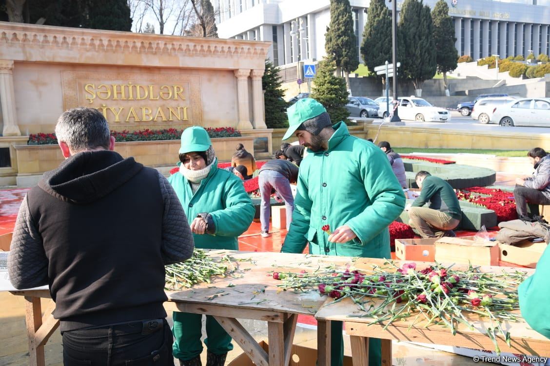 Baku prepares for commemoration of 33rd anniversary of January 20 tragedy (PHOTO)