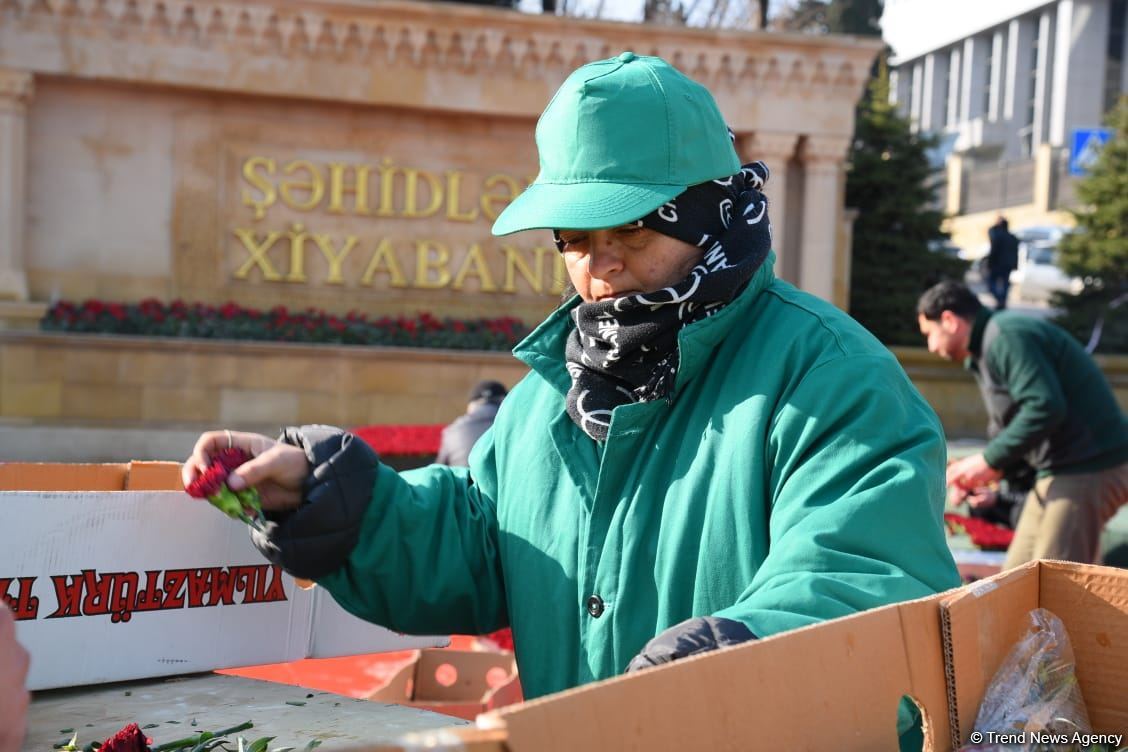 Baku prepares for commemoration of 33rd anniversary of January 20 tragedy (PHOTO)