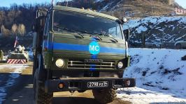 Dozens of vehicles pass freely along Azerbaijan's Lachin-Khankendi road (PHOTO)