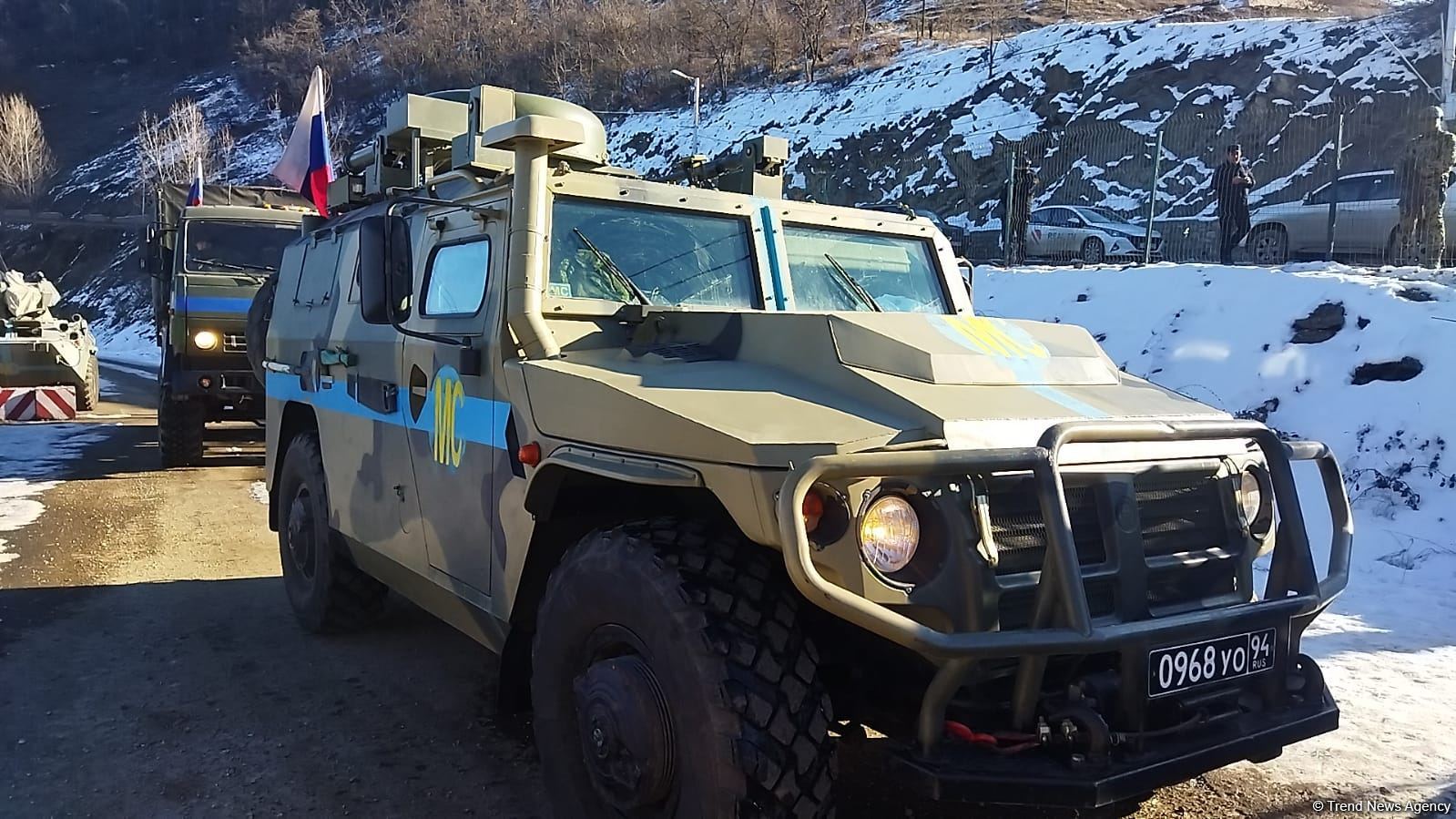 Dozens of vehicles pass freely along Azerbaijan's Lachin-Khankendi road (PHOTO)