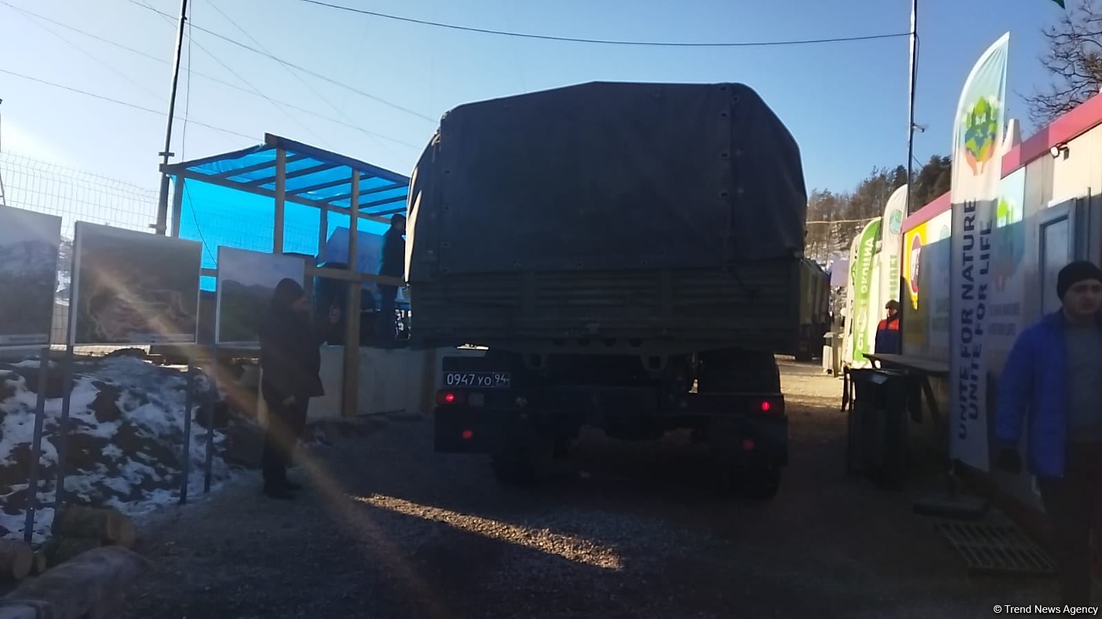 Convoy of Russian peacekeepers' vehicles moves freely along Azerbaijan's Lachin-Khankendi road (PHOTO)