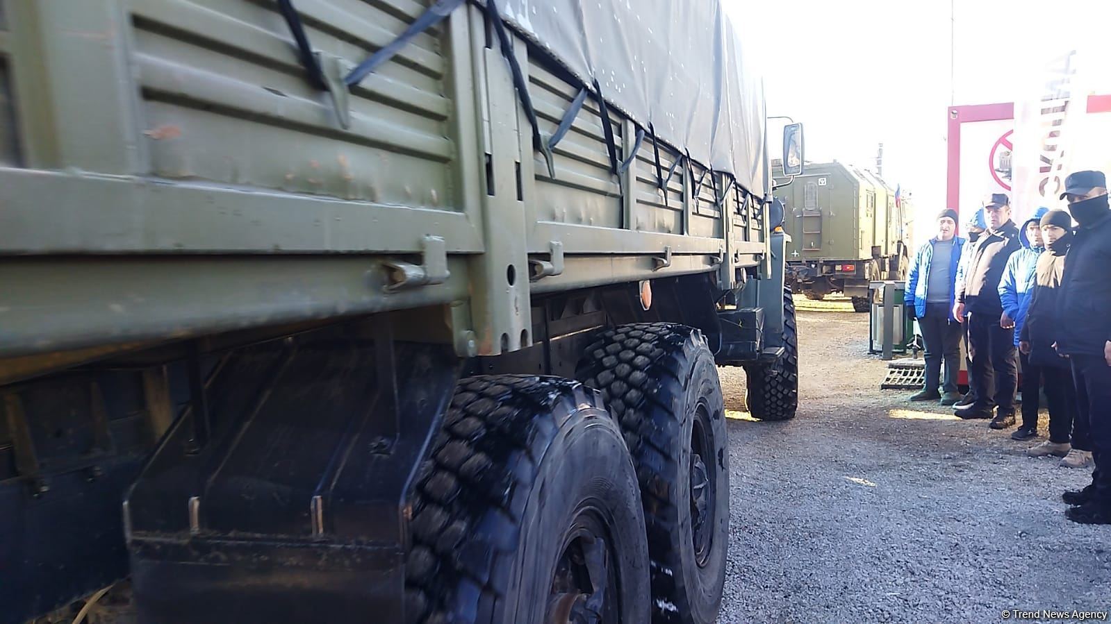 Convoy of Russian peacekeepers' vehicles moves freely along Azerbaijan's Lachin-Khankendi road (PHOTO)