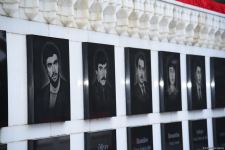 Azerbaijani people honor blessed memory of victims of January 20 tragedy (PHOTO)