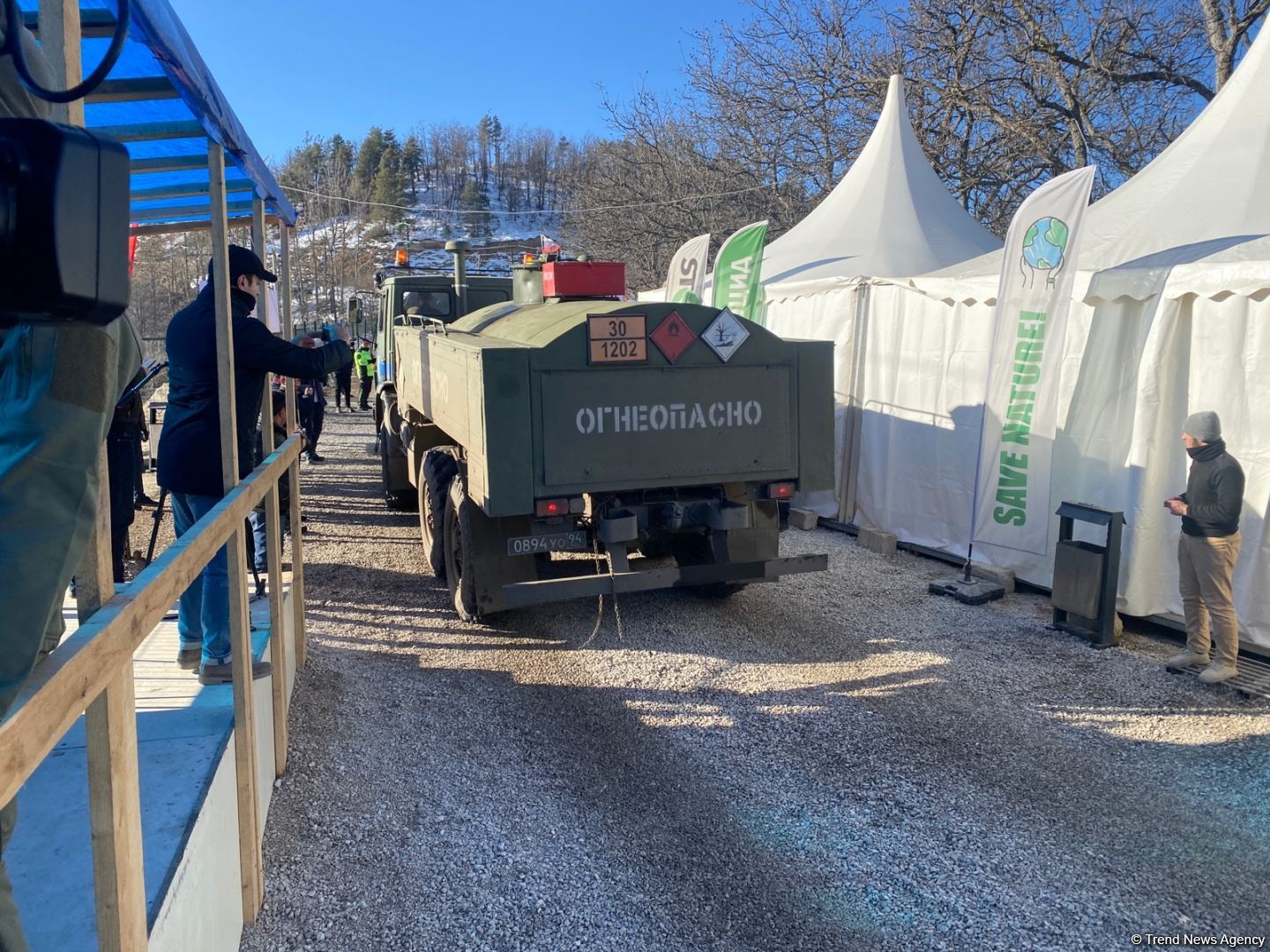More vehicles of Russian peacekeepers pass freely along Azerbaijani Lachin-Khankendi road (PHOTO)