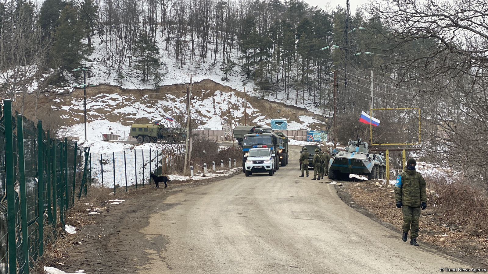 Vehicles of Russian peacekeepers pass freely along Azerbaijan's Lachin-Khankendi road (PHOTO/VIDEO)