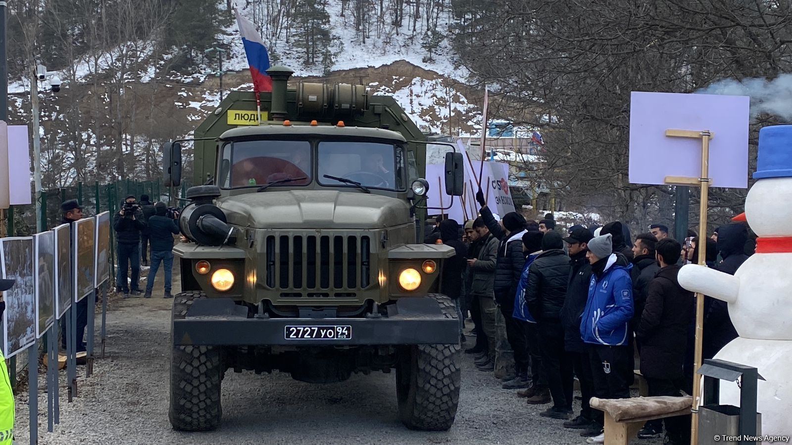 Vehicles of Russian peacekeepers pass freely along Azerbaijan's Lachin-Khankendi road (PHOTO/VIDEO)