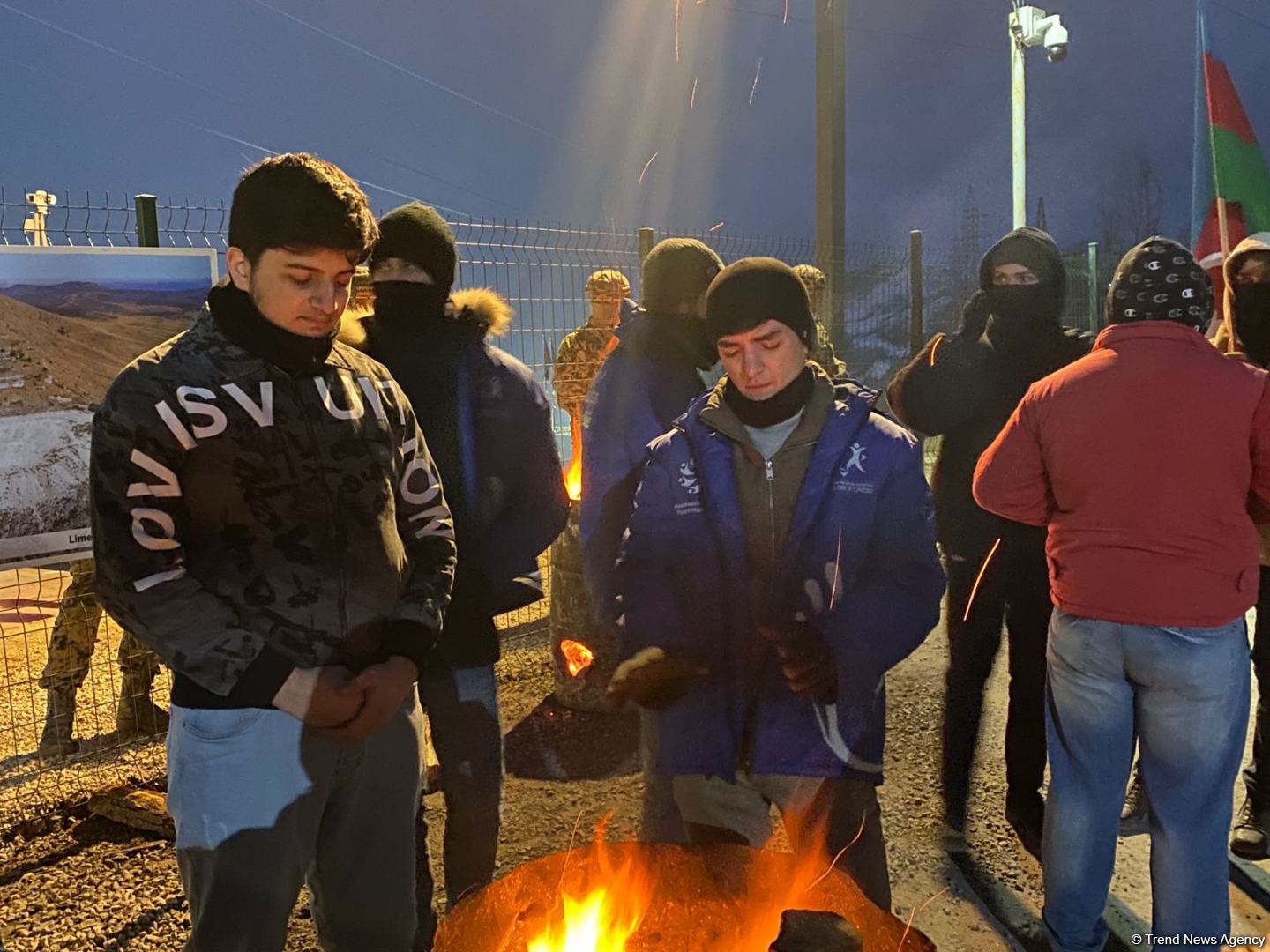 Peaceful protest of Azerbaijani eco-activists continues on Lachin-Khankendi road (PHOTO)