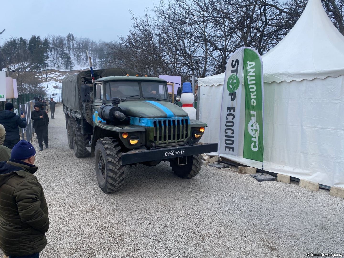 More trucks of Russian peacekeepers drive freely along Azerbaijan's Lachin-Khankendi road (PHOTO)