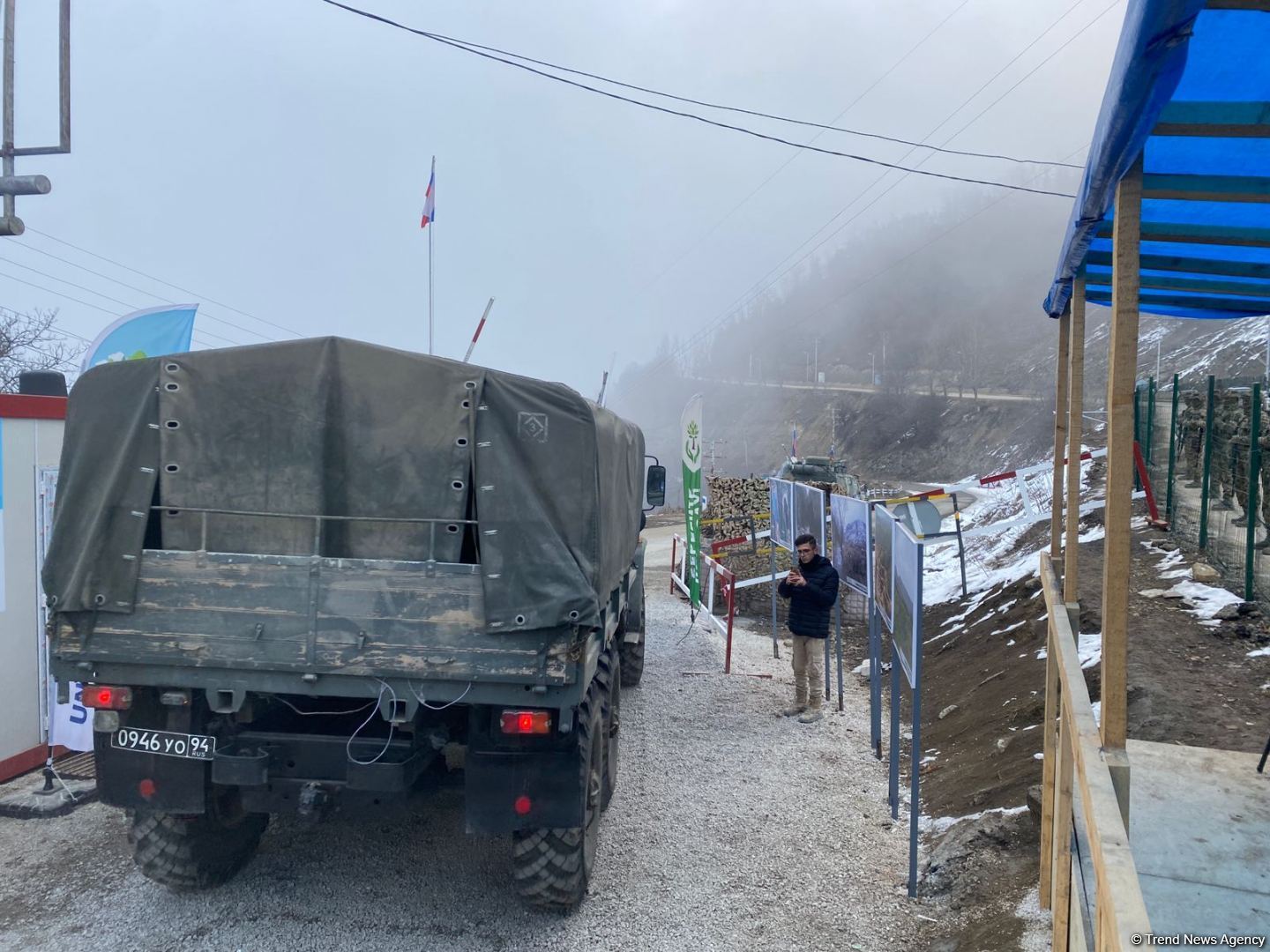 More trucks of Russian peacekeepers drive freely along Azerbaijan's Lachin-Khankendi road (PHOTO)