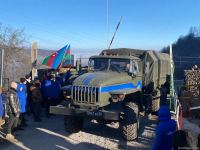 More supply vehicles of Russian peacekeepers move freely along Azerbaijan's Lachin-Khankendi road (PHOTO)