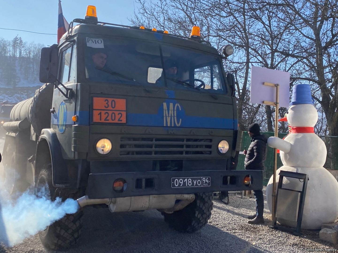 More supply vehicles of Russian peacekeepers drive freely along Azerbaijan's Lachin-Khankendi road (PHOTO)