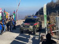 Convoy of Russian peacekeepers passes freely along Azerbaijan's Lachin-Khankendi road (PHOTO)