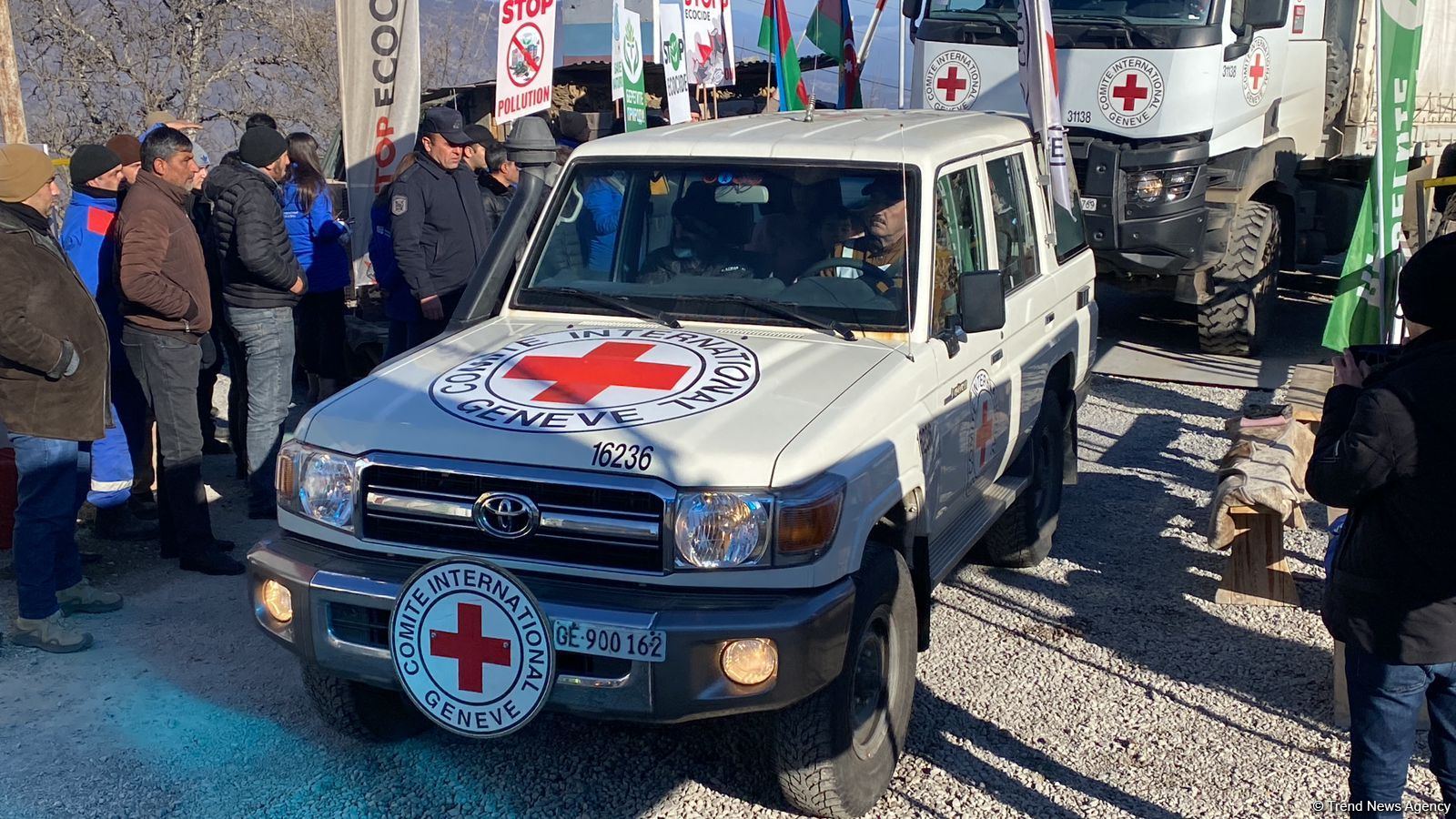 ICRC convoy passes freely along Azerbaijan's Lachin-Khankendi road (PHOTO)