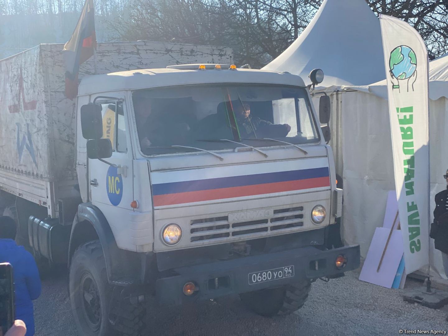 More vehicles of Russian peacekeepers pass freely along Azerbaijan's Lachin-Khankendi road (PHOTO)