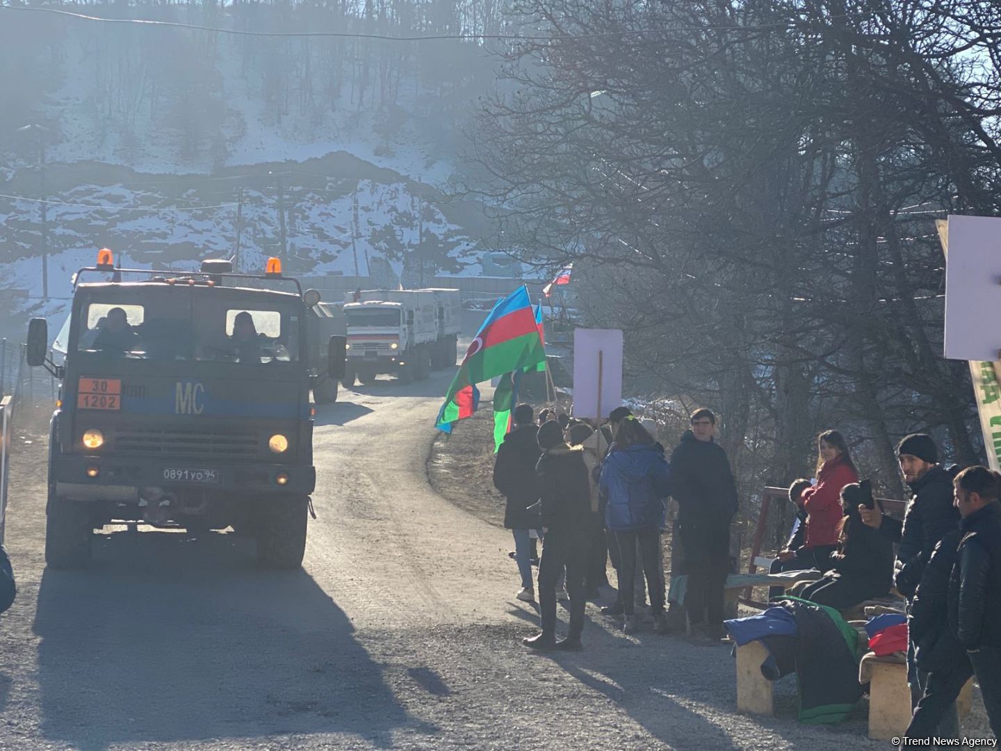 More vehicles of Russian peacekeepers pass freely along Azerbaijan's Lachin-Khankendi road (PHOTO)