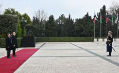Official welcoming ceremony held for Egyptian President Abdelfattah El-Sisi (PHOTO/VIDEO)