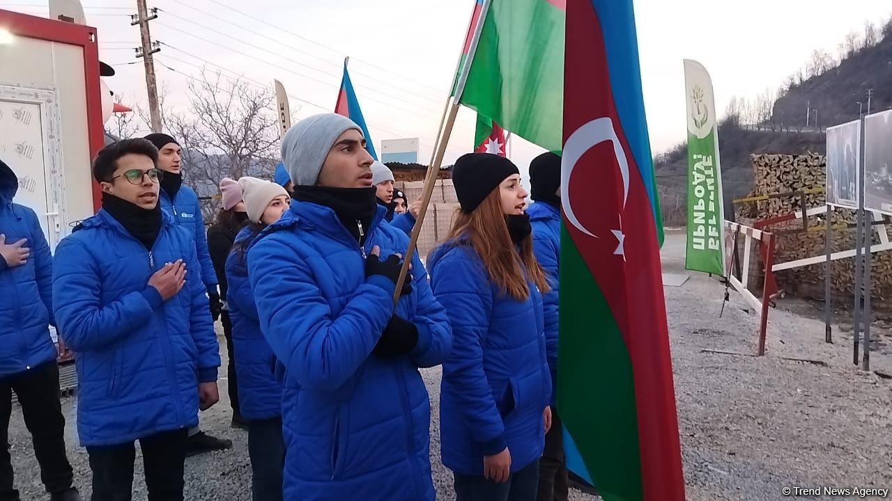 Peaceful protest of Azerbaijani eco-activists continues on Lachin-Khankendi road (PHOTO)