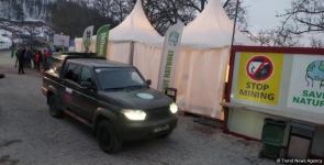 One more vehicle of Russian peacekeepers passes freely along Azerbaijan's Lachin-Khankendi road (PHOTO)