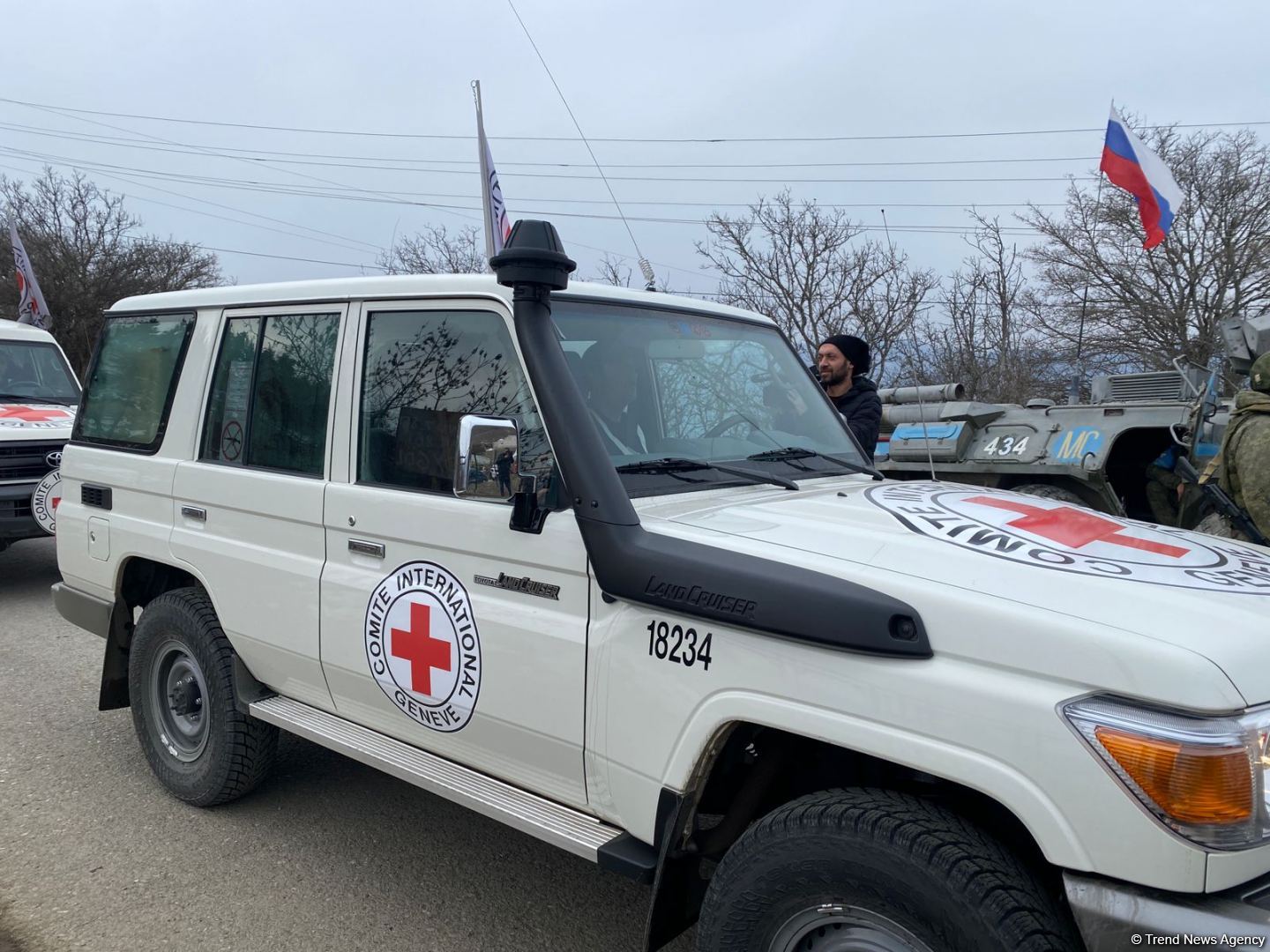 Seven ICRC vehicles drive freely along Azerbaijan's Lachin-Khankendi road (PHOTO)
