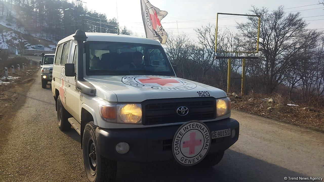 ICRC convoy passes freely along Azerbaijan's Lachin-Khankendi road (PHOTO)