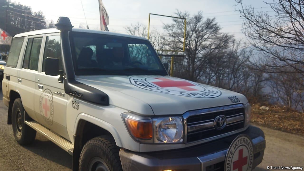 ICRC convoy passes freely along Azerbaijan's Lachin-Khankendi road (PHOTO)