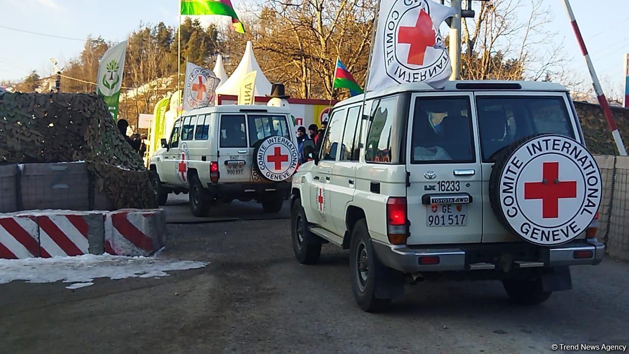 ICRC convoy passes freely along Azerbaijan's Lachin-Khankendi road (PHOTO)