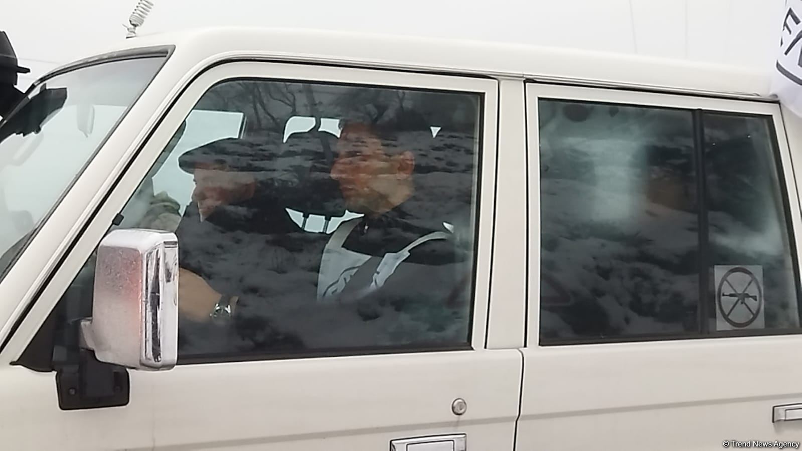 ICRC convoy passes freely along Azerbaijan's Lachin-Khankendi road (PHOTO)
