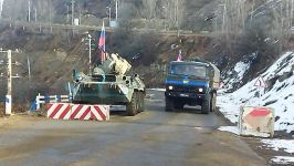 Trucks of Russian peacekeepers pass freely along Azerbaijan's Lachin-Khankendi road (PHOTO)
