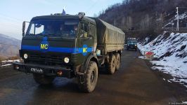 Trucks of Russian peacekeepers pass freely along Azerbaijan's Lachin-Khankendi road (PHOTO)