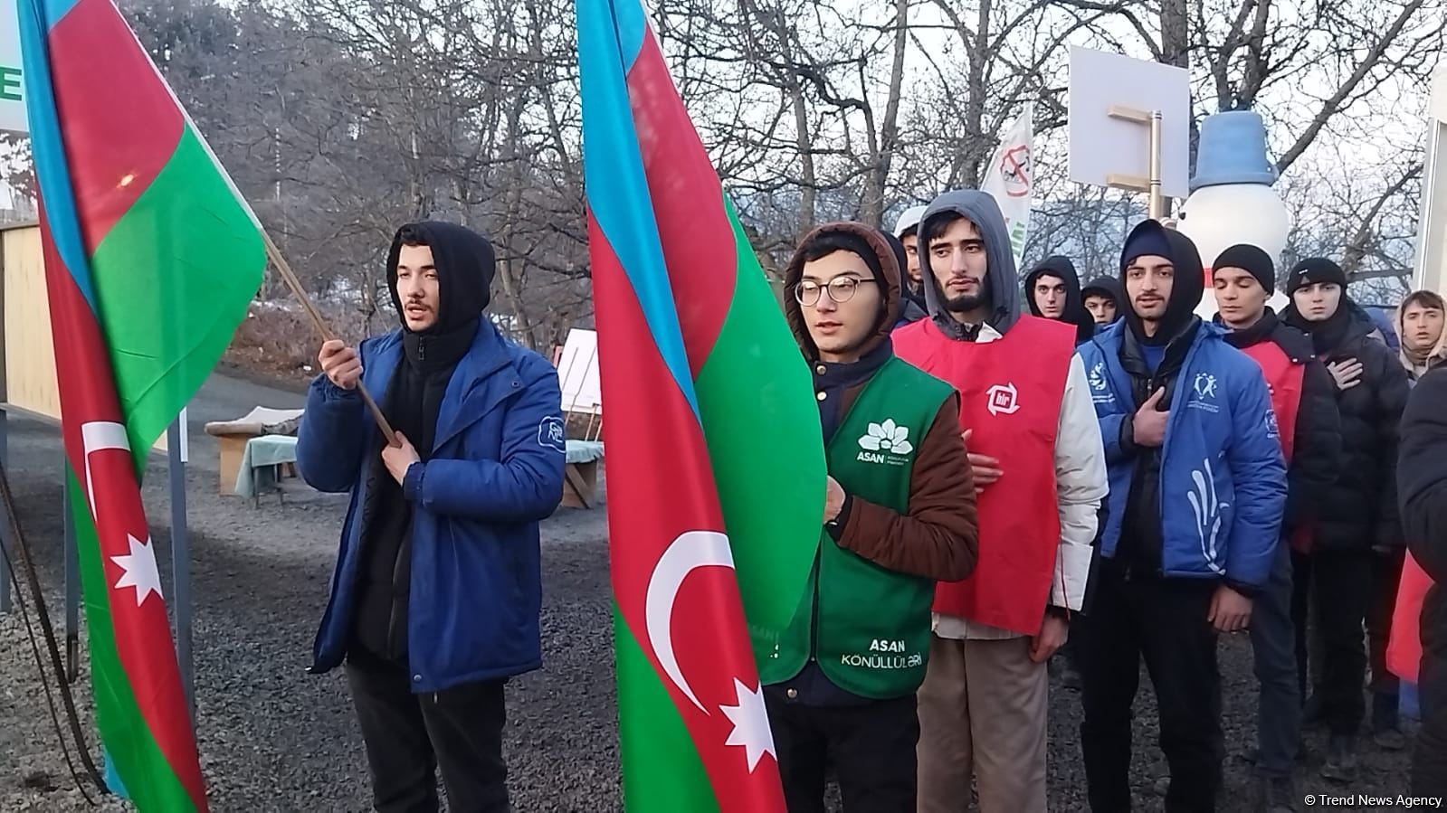 Peaceful protest of Azerbaijani eco-activists continues on Lachin-Khankendi road (PHOTO)