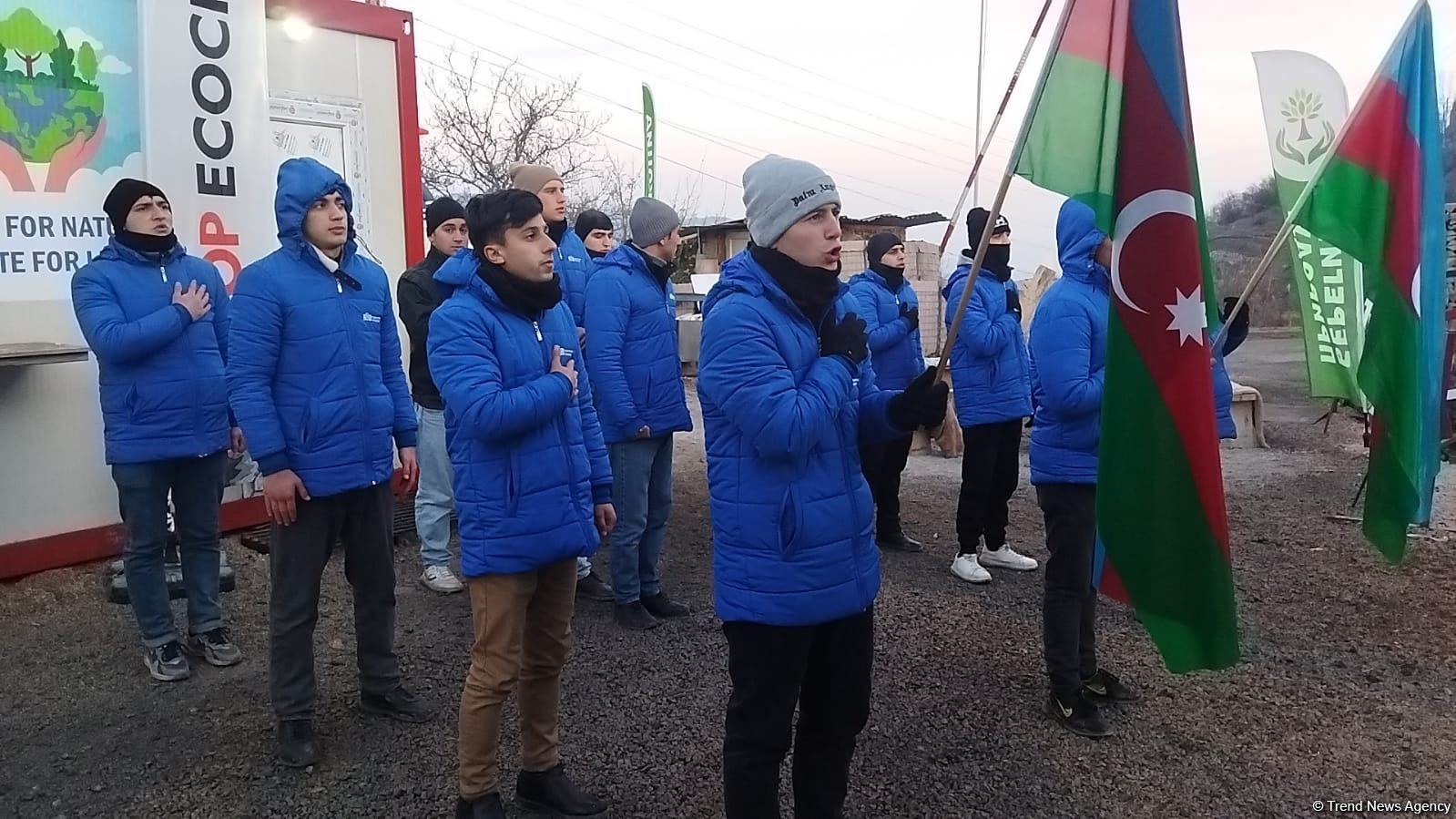 Peaceful protest of Azerbaijani eco-activists continues on Lachin-Khankendi road (PHOTO)
