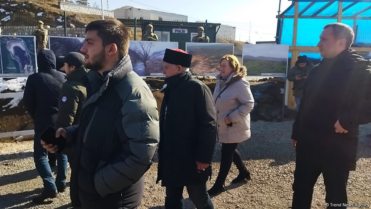 Russian Community of Azerbaijan, Russian Youth Association join peaceful protest on Lachin-Khankendi road (PHOTO)