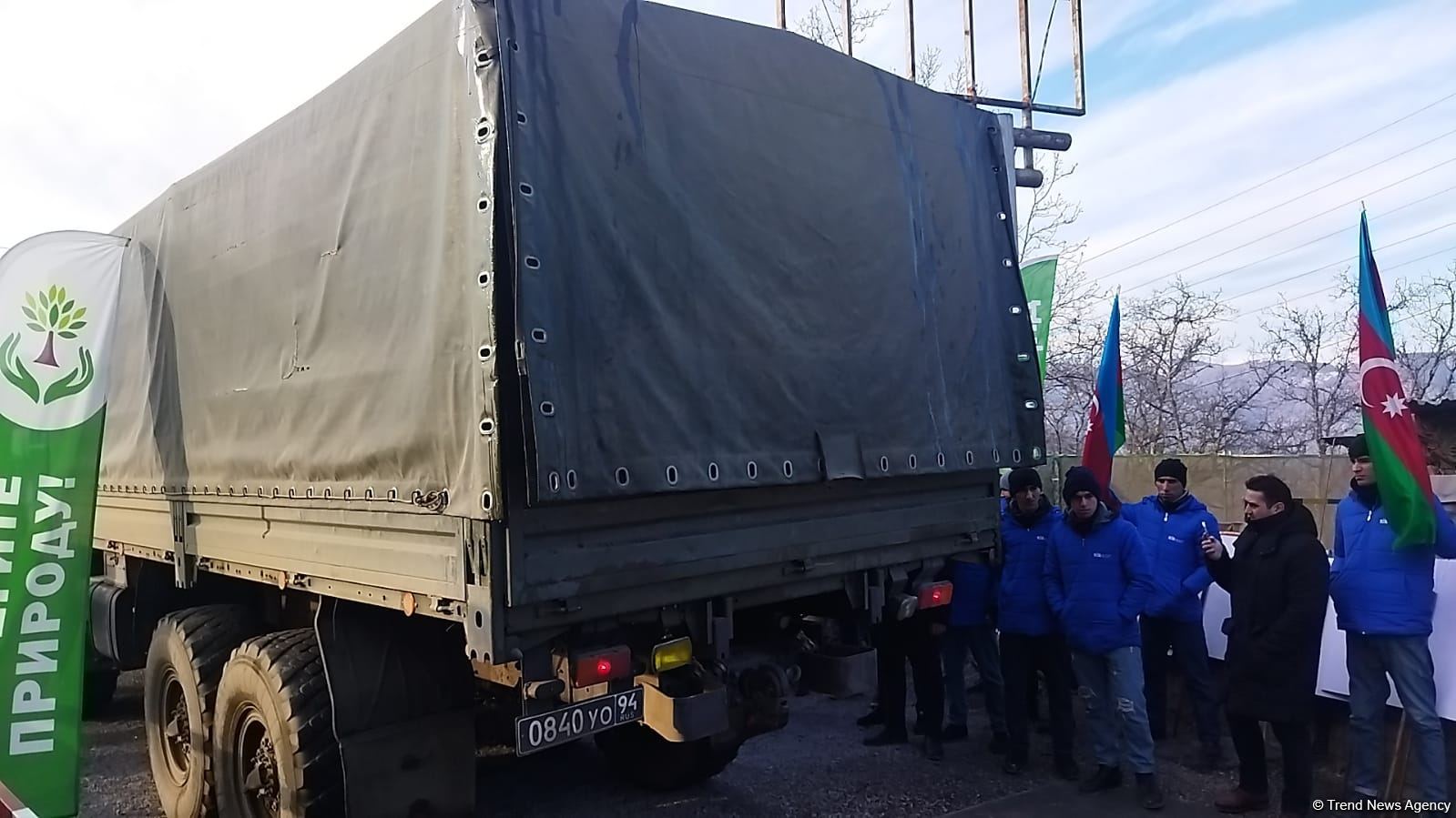 Trucks of Russian peacekeepers pass freely along Azerbaijan's Lachin-Khankendi road (PHOTO)